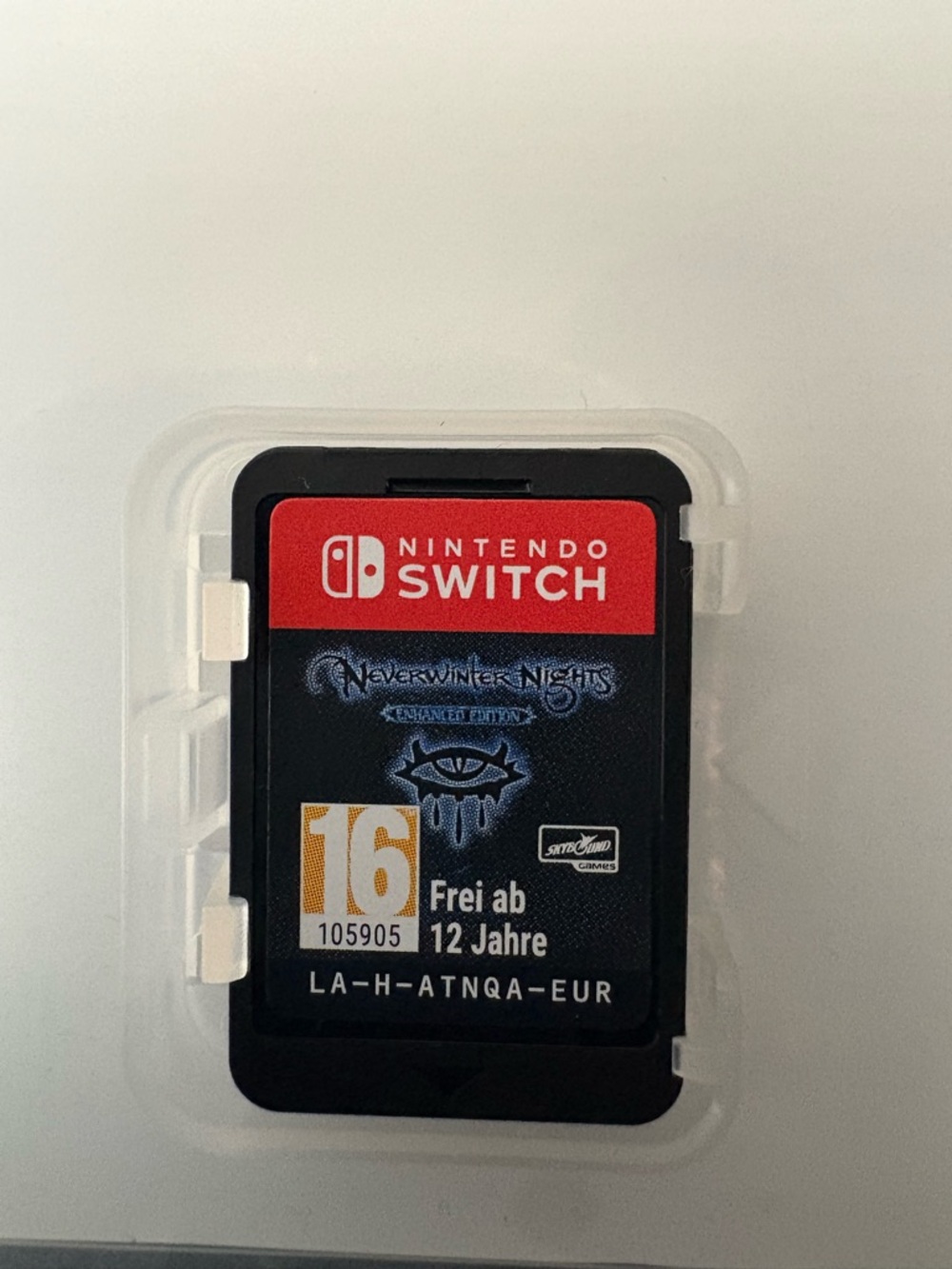 Neverwinter Nights: Enhanced Edition - Nintendo Switch (Black & Purple) - Picture 4 of 7